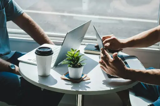 Consultoría de persona física (IRE)